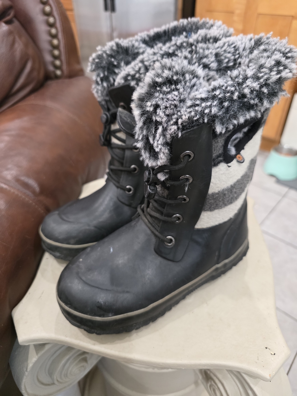 Bogs Black Faux-Fur Cuffed Winter Lace-Up Boots with Gray Stripe Shaft